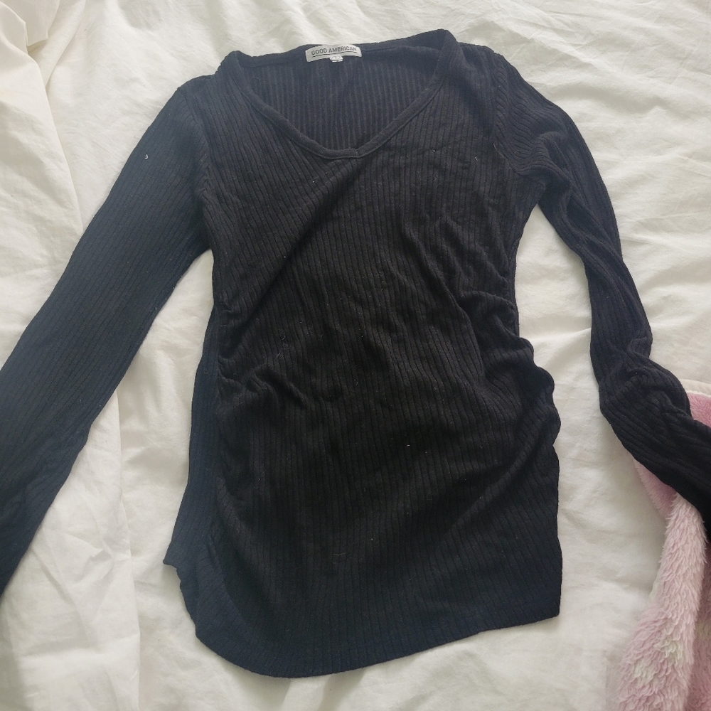 Good American Black long sleep top